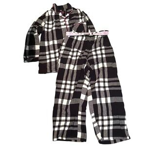Vintage Y2K early 2000s Victoria’s Secret flannel set